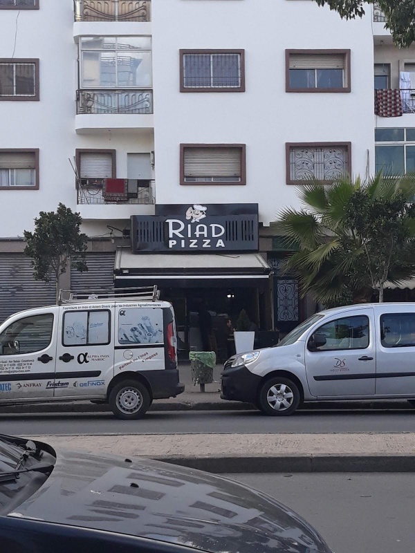 Pizzeria Riad Logo
