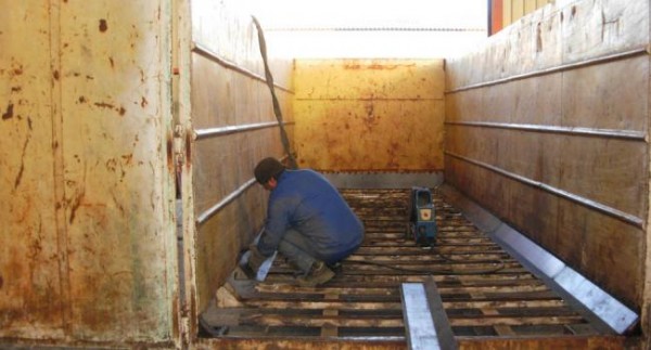 Elyoussr bennes sarl Logo