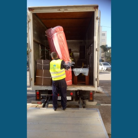 <font style="vertical-align: inherit;"><font style="vertical-align: inherit;">edemenage.ma</font></f Logo